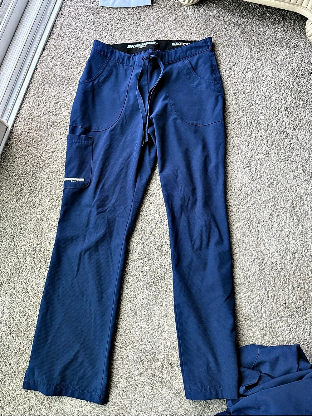 Bundle of 4 pairs of Skechers Blue Straight Leg Scrub Pants SMALL PETITE